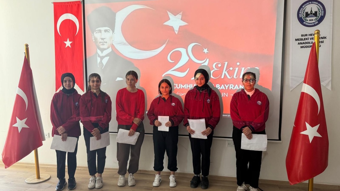 29 Ekim Cumhuriyet Bayramı Okulumuzda Coşkuyla Kutlandı